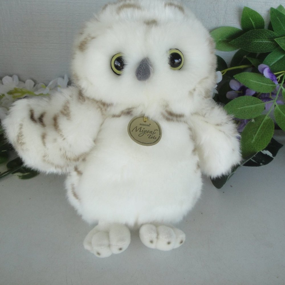Miyoni Tot by Aurora Plush snowy owl--10" tall